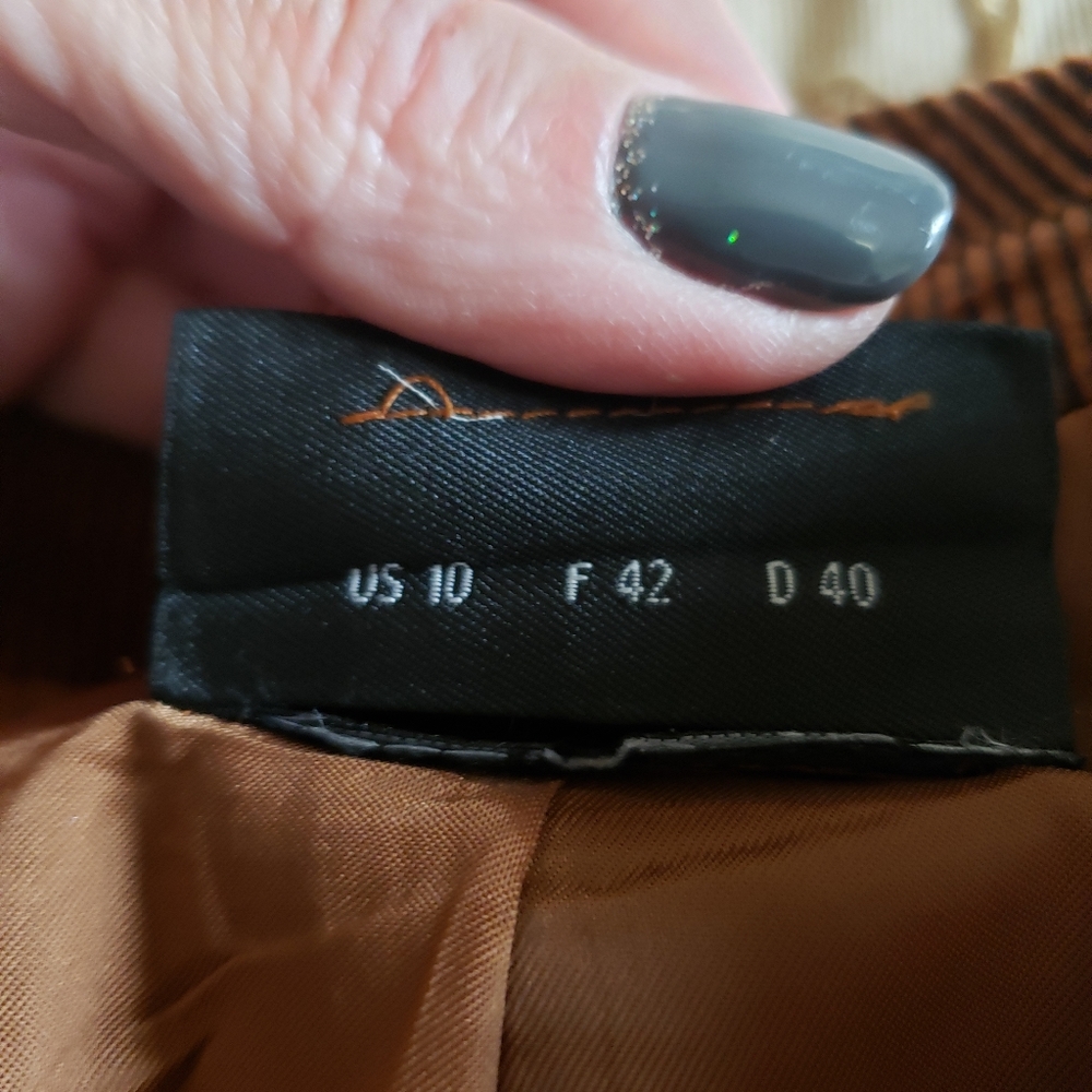 Jacket - Picture 5 of 8